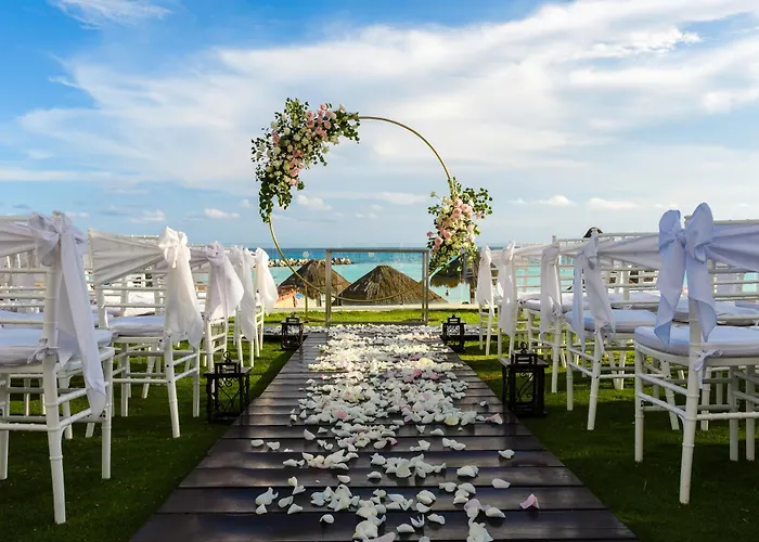 Krystal Grand Cancun All Inclusive